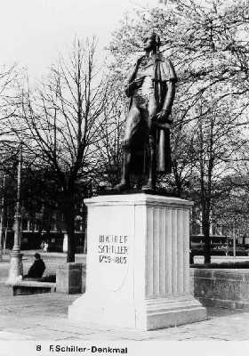 8 F. Schiller - Denkmal